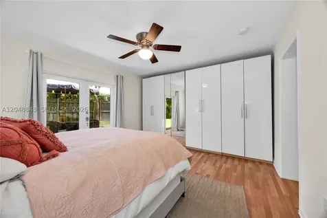 6325 SW 84th Street Miami FL 33143