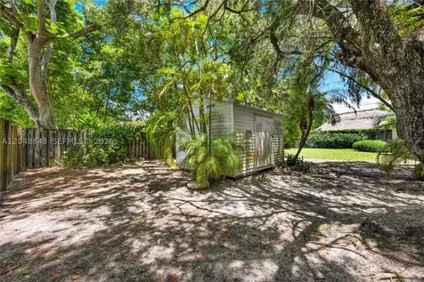 6325 SW 84th Street Miami FL 33143