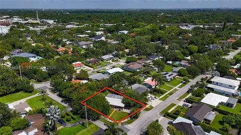 6325 SW 84th Street Miami FL 33143