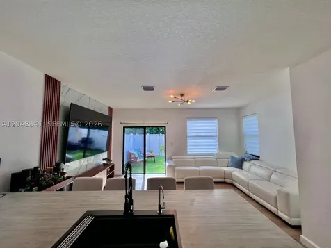 10939 W 32nd Lane Hialeah FL 33018