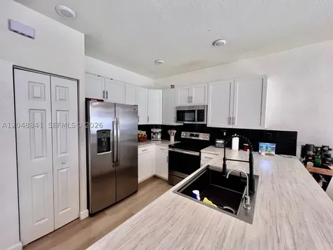 10939 W 32nd Lane Hialeah FL 33018