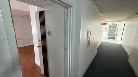 17021 N Bay Road Sunny Isles Beach FL 33160