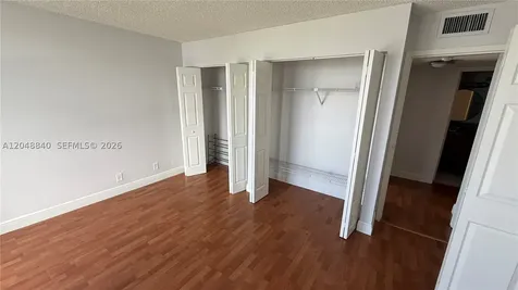 17021 N Bay Road Sunny Isles Beach FL 33160