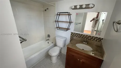 17021 N Bay Road Sunny Isles Beach FL 33160