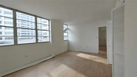 801 Brickell Bay Drive Miami FL 33131