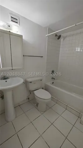 801 Brickell Bay Drive Miami FL 33131