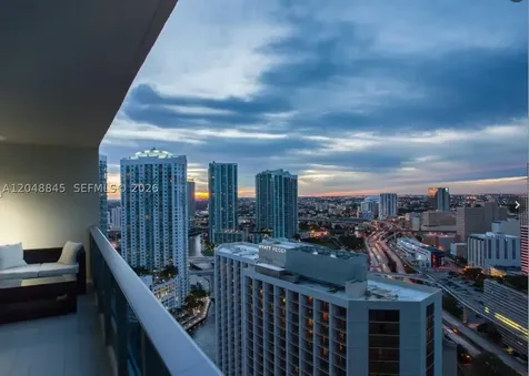 200 Biscayne Boulevard Way Miami FL 33131