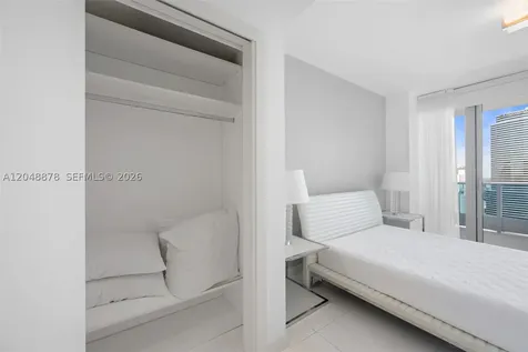 200 Biscayne Boulevard Way Miami FL 33131