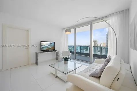200 Biscayne Boulevard Way Miami FL 33131