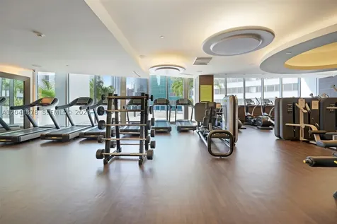 200 Biscayne Boulevard Way Miami FL 33131