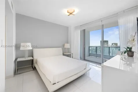 200 Biscayne Boulevard Way Miami FL 33131