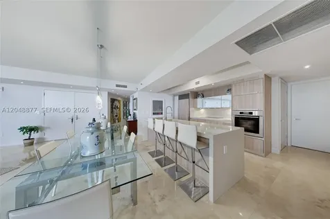 17201 Collins Avenue Sunny Isles Beach FL 33160