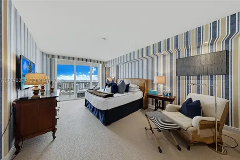 17201 Collins Avenue Sunny Isles Beach FL 33160