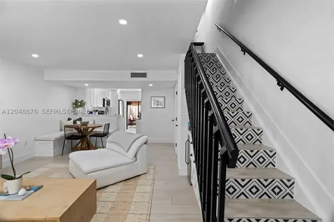 10211 SW 77th Court Miami FL 33156