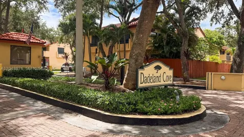 10211 SW 77th Court Miami FL 33156