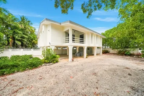 154 Redwing Road Tavernier FL 33070