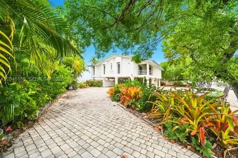 154 Redwing Road Tavernier FL 33070