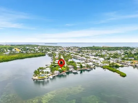 154 Redwing Road Tavernier FL 33070