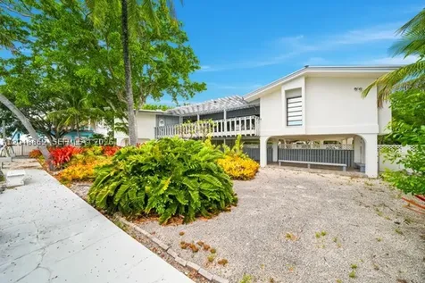 154 Redwing Road Tavernier FL 33070