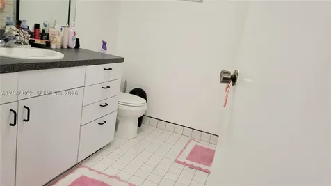 461 Ives Dairy Road Miami FL 33179