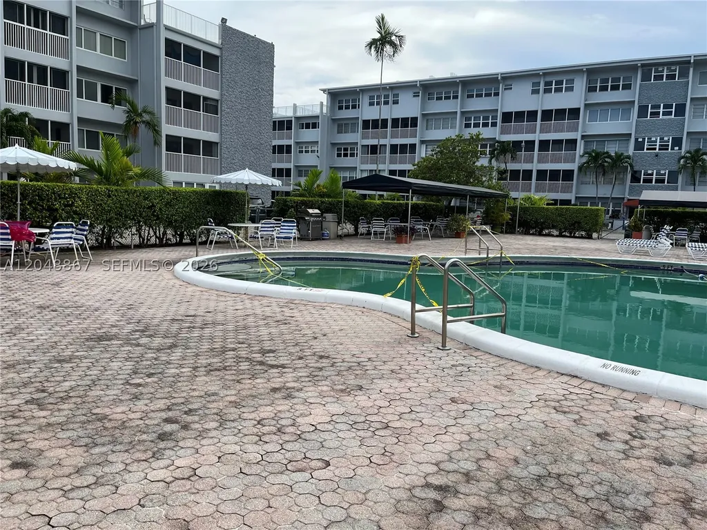 410 SE 2nd Street Hallandale Beach FL 33009
