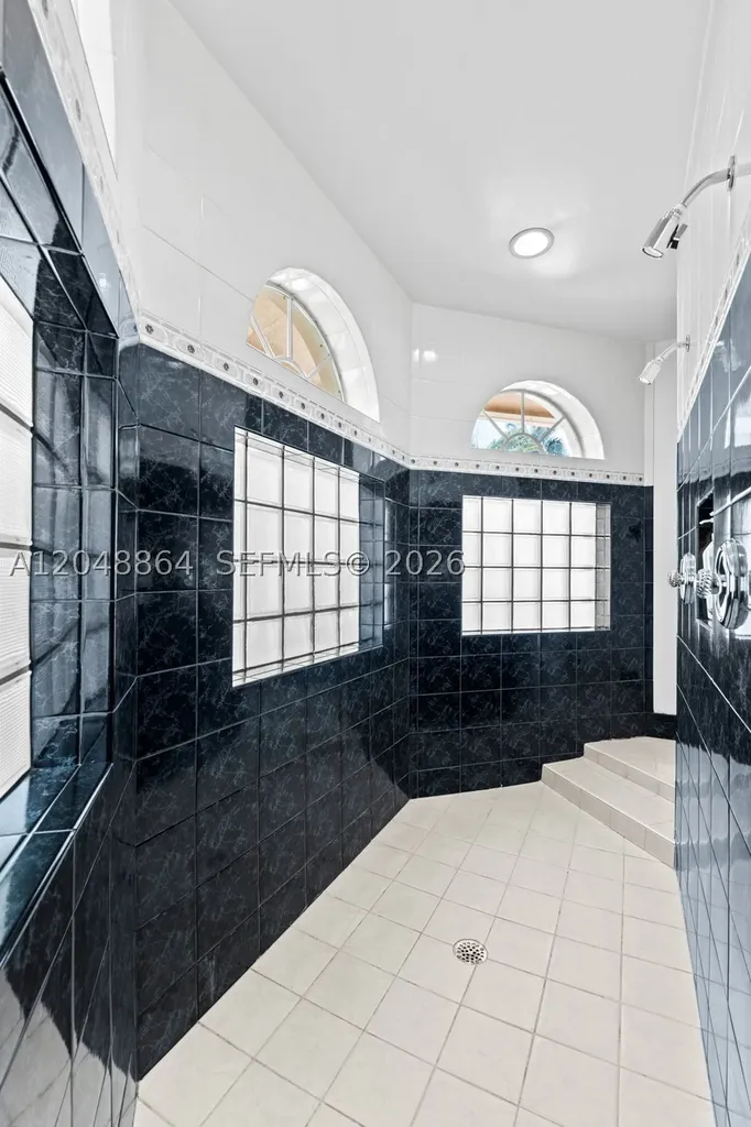 5242 NW 109th Lane Coral Springs FL 33076