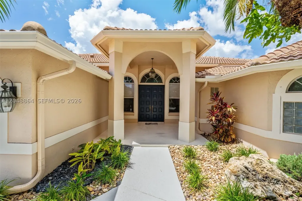 5242 NW 109th Lane Coral Springs FL 33076