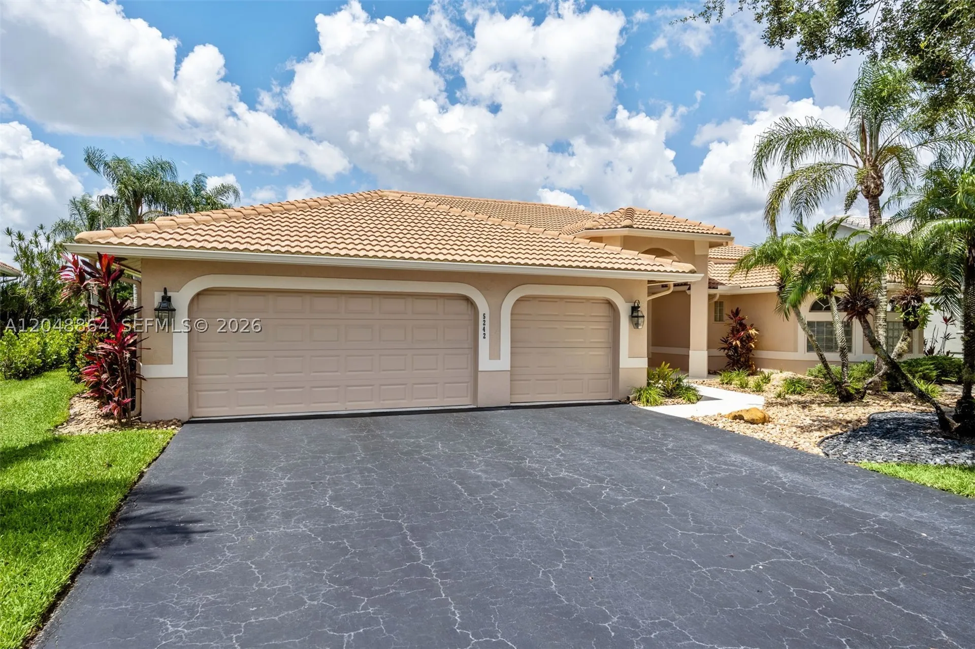 5242 NW 109th Lane Coral Springs FL 33076