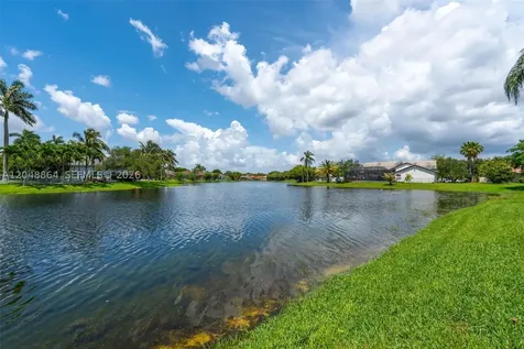 5242 NW 109th Lane Coral Springs FL 33076