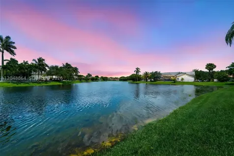 5242 NW 109th Lane Coral Springs FL 33076