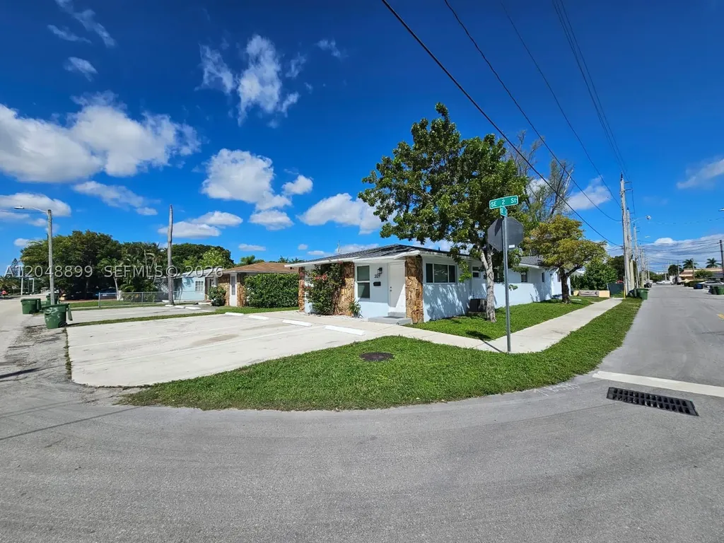 329 SE 2nd Street Hallandale Beach FL 33009