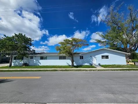 329 SE 2nd Street Hallandale Beach FL 33009