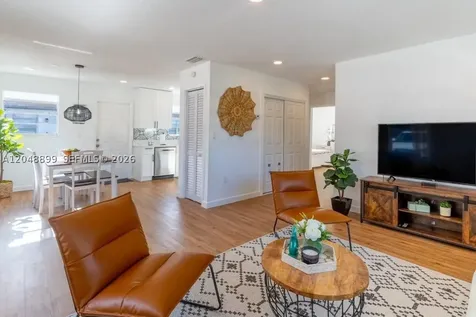 329 SE 2nd Street Hallandale Beach FL 33009