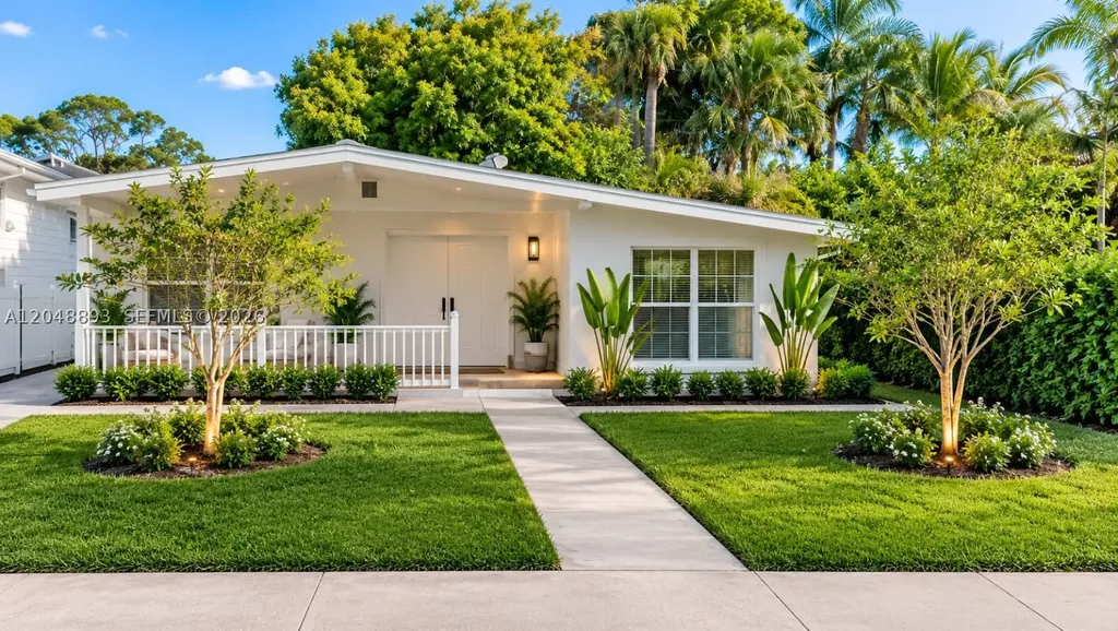 111 Poinsettia Circle NE Port Charlotte FL 33952