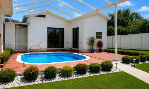 111 Poinsettia Circle NE Port Charlotte FL 33952