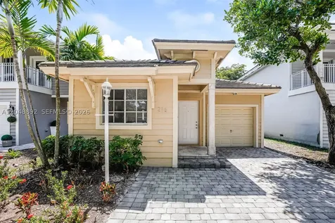 216 SE 32nd Terrace Homestead FL 33033