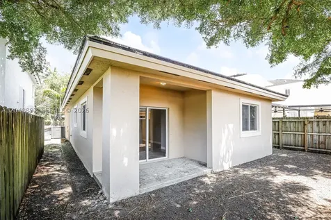 216 SE 32nd Terrace Homestead FL 33033