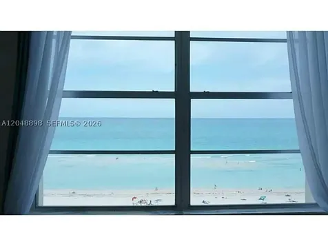 2899 Collins Avenue Miami Beach FL 33140