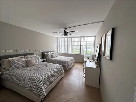 18021 Biscayne Boulevard Aventura FL 33160