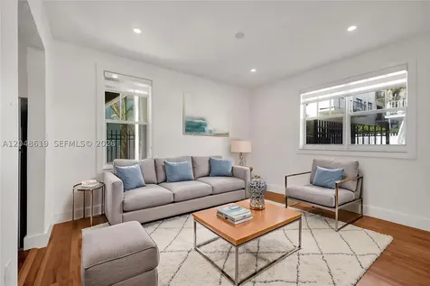 935 Meridian Avenue Miami Beach FL 33139