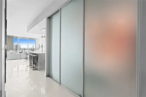 900 Biscayne Boulevard Miami FL 33132