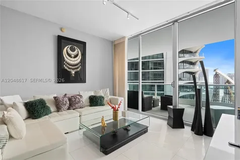 900 Biscayne Boulevard Miami FL 33132