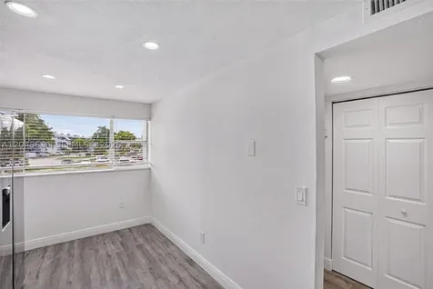 8390 Sands Point Boulevard Tamarac FL 33321