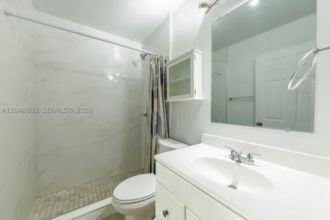 2610 W 65th Street Hialeah FL 33016