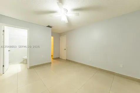 2610 W 65th Street Hialeah FL 33016
