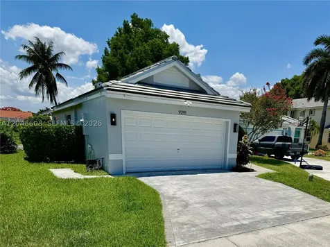 9291 Arborwood Circle Davie FL 33328