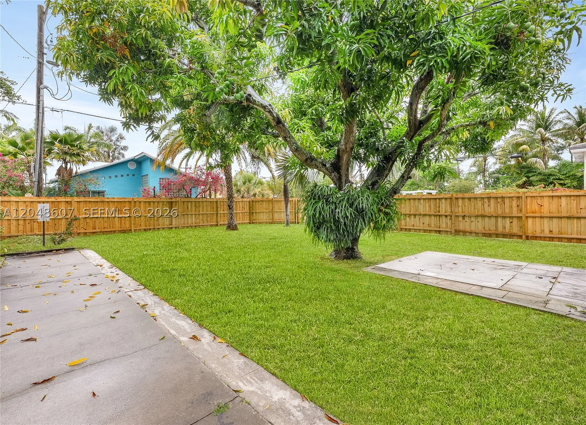 801 S Palmway Lake Worth FL 33460