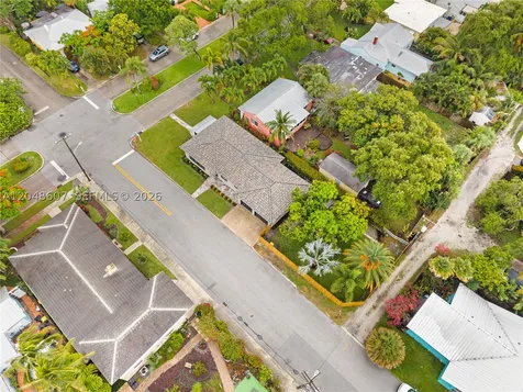 801 S Palmway Lake Worth FL 33460
