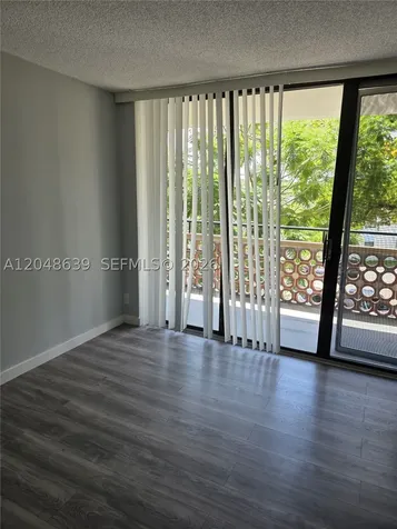 4222 Inverrary Boulevard Lauderhill FL 33319