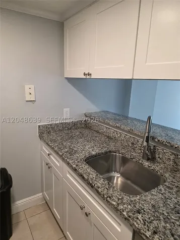 4222 Inverrary Boulevard Lauderhill FL 33319